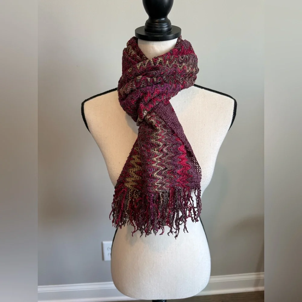 MISSONI Wave ZigZag Shimmer Fringe Scarf